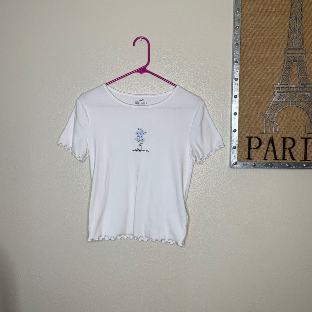 Hollister lettuce trim shirt never worn